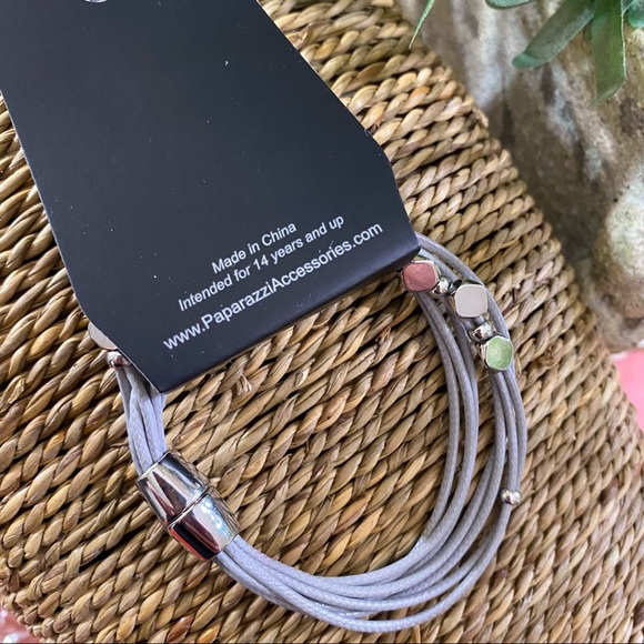 paparazzi Jewelry - NWT Paparazzi Bracelet Magnetic Enclosure